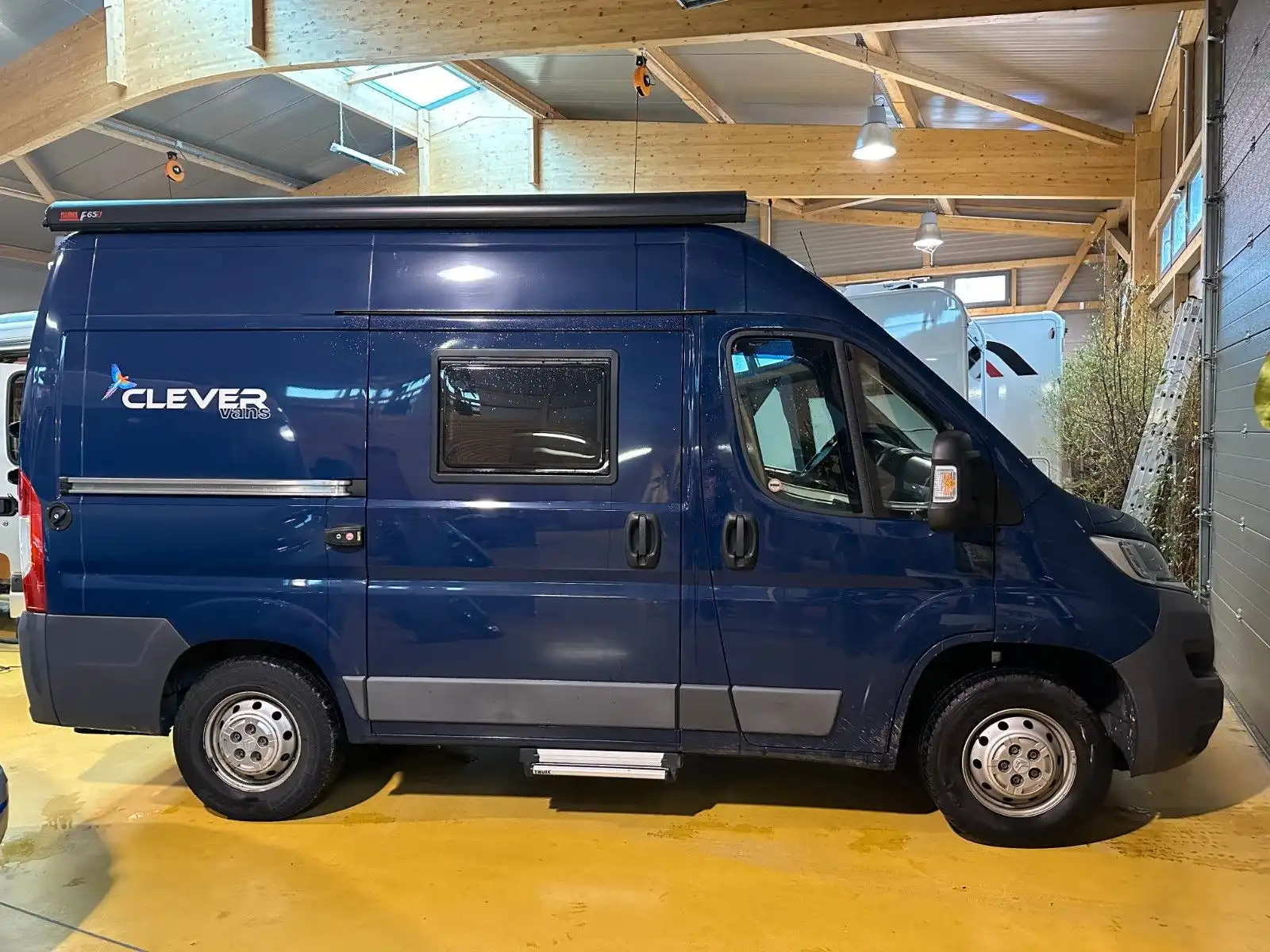 CLEVER Van 500